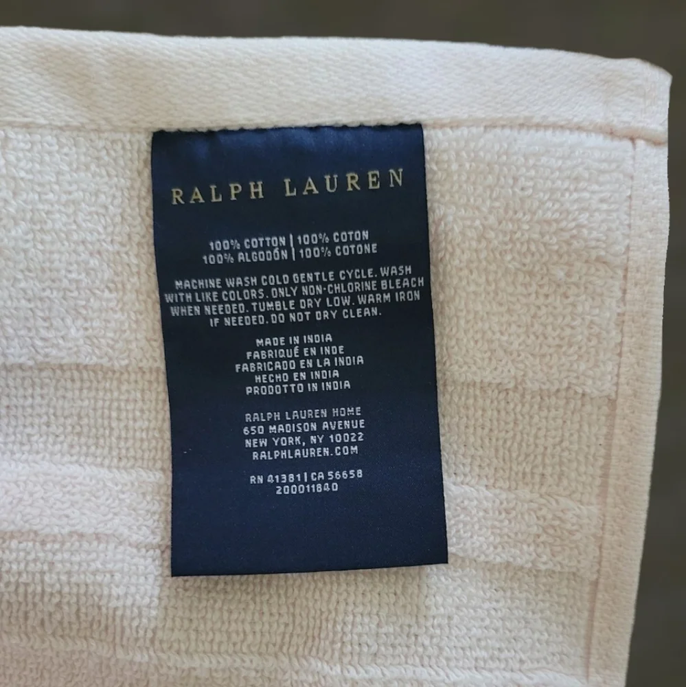New! Ralph Lauren Soft Pink Wash Cloth